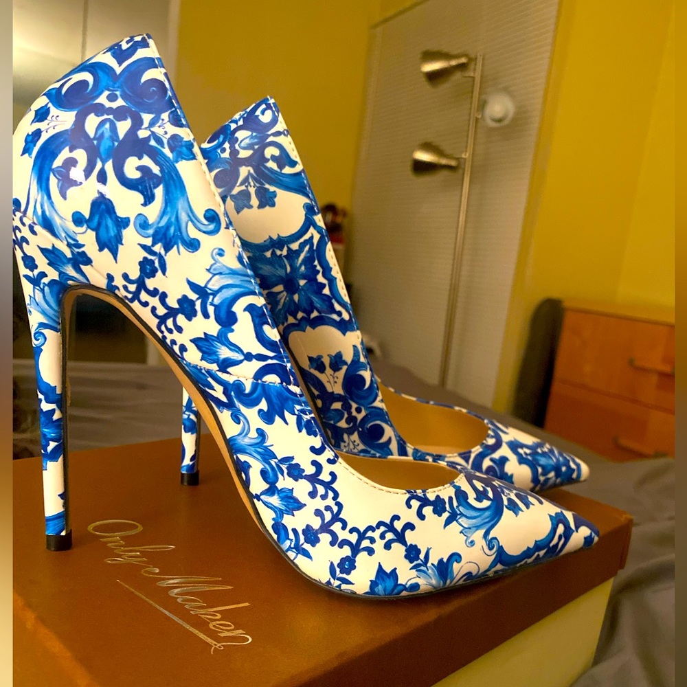Dolce & Gabbana *inspired Majolica Print Pumps